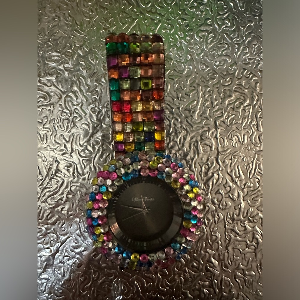 Women multicolor watch used needs a battery